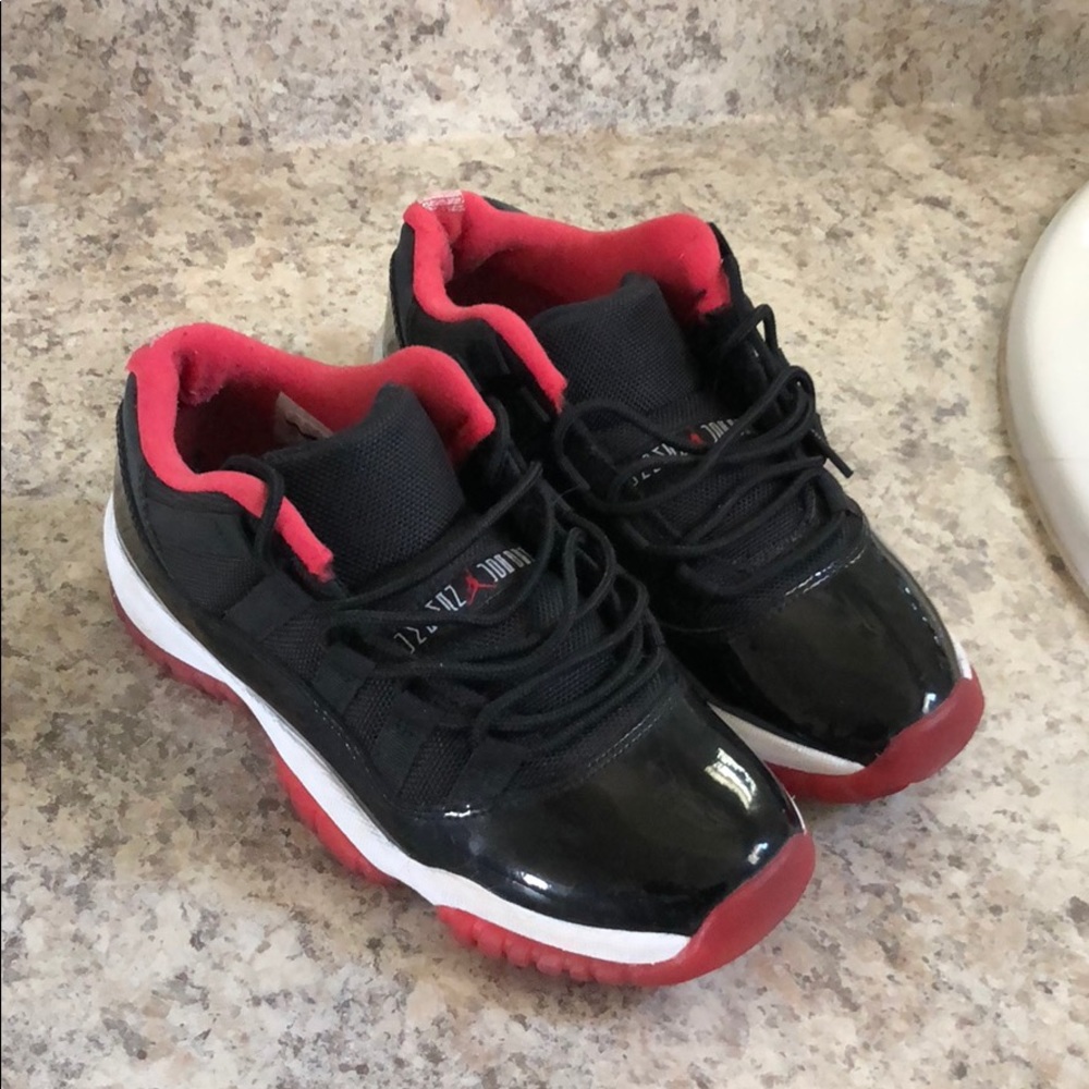 BRED 11S